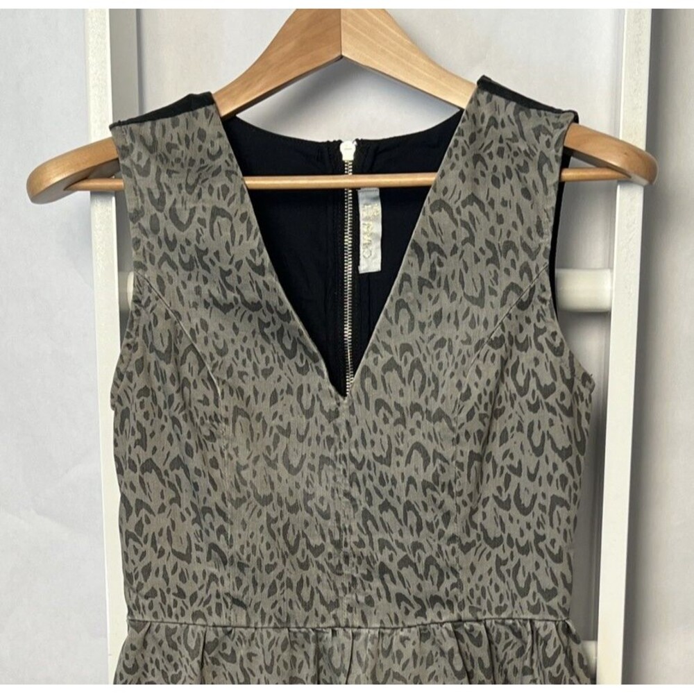 Charley 5.0 V-Neck Mini Dress Juniors XS Sleeveless Vegan Leather Upper Back - Picture 3 of 16